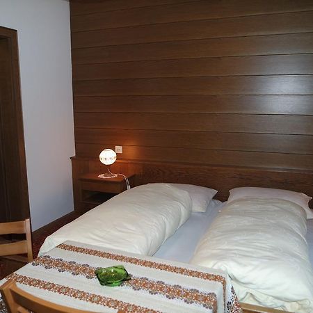 Haus Unterberg Bed and Breakfast San Giacomo Val di Vizze Buitenkant foto
