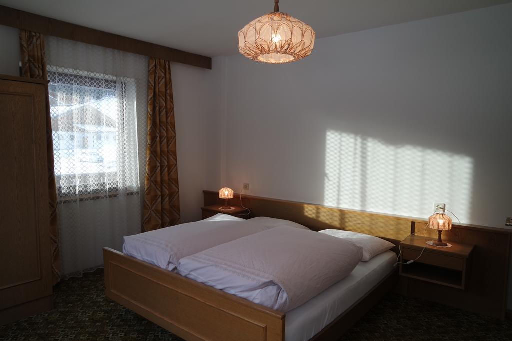 Haus Unterberg Bed and Breakfast San Giacomo Val di Vizze Buitenkant foto