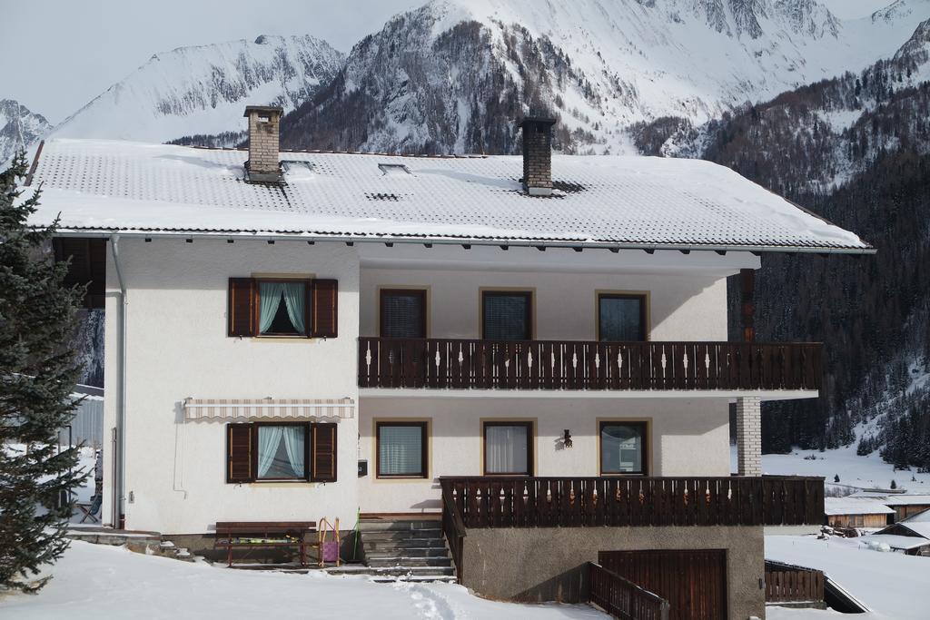 Haus Unterberg Bed and Breakfast San Giacomo Val di Vizze Buitenkant foto